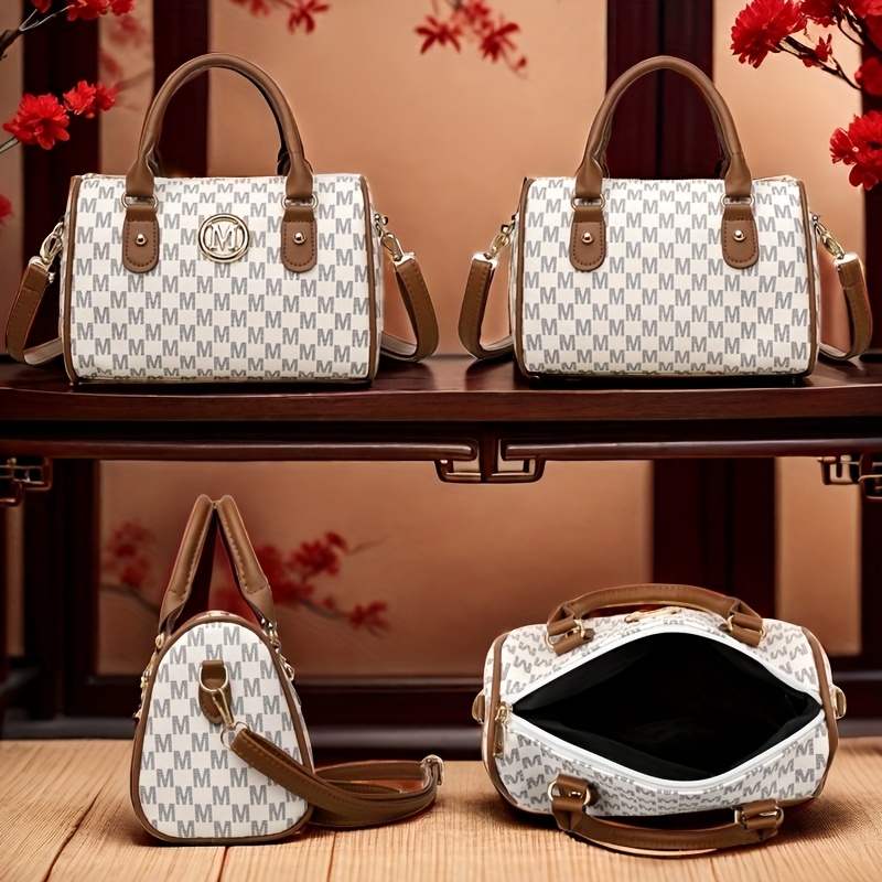 Women Alphabet Shoulder Bag wi - Leatherwork Logo 评论和价格